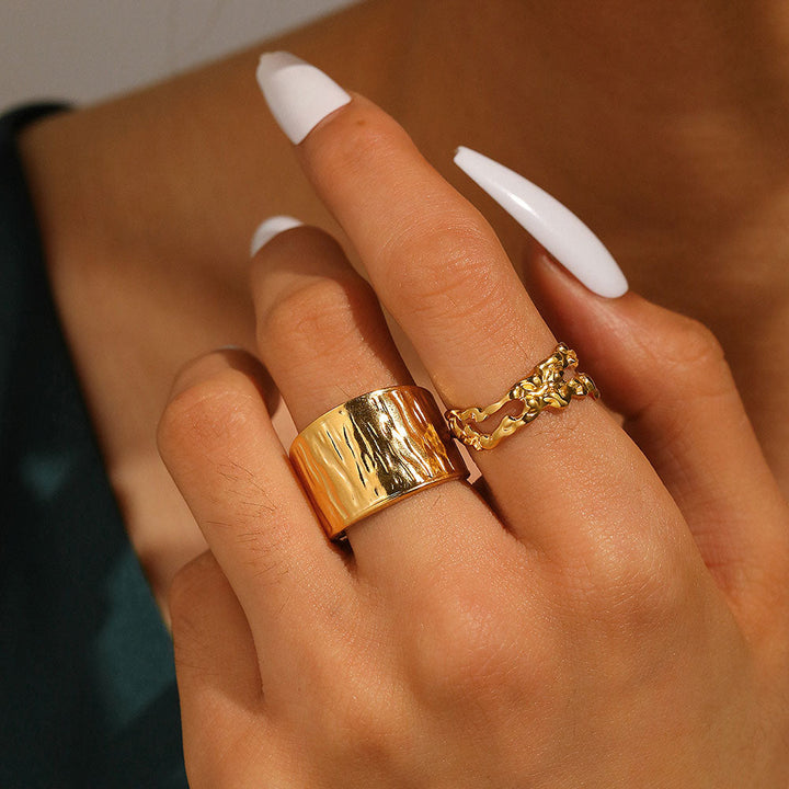 Rosanique | Sormus 18K Kulta