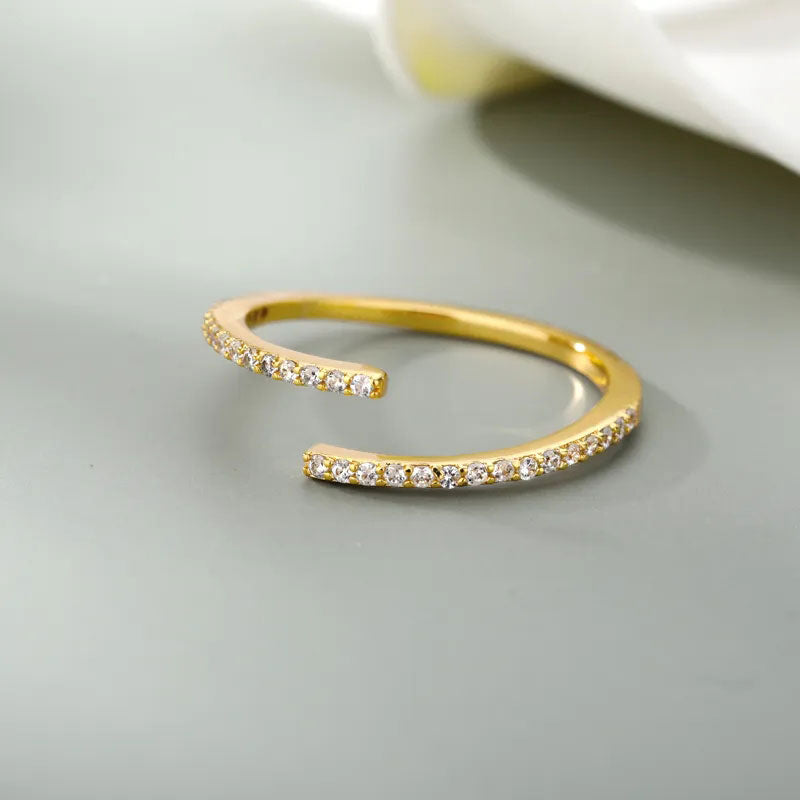 Eliandrea | Klassinen Zirkonia-sormus 18K Kulta