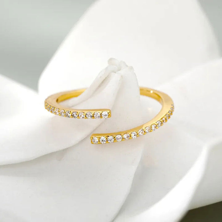 Eliandrea | Klassinen Zirkonia-sormus 18K Kulta