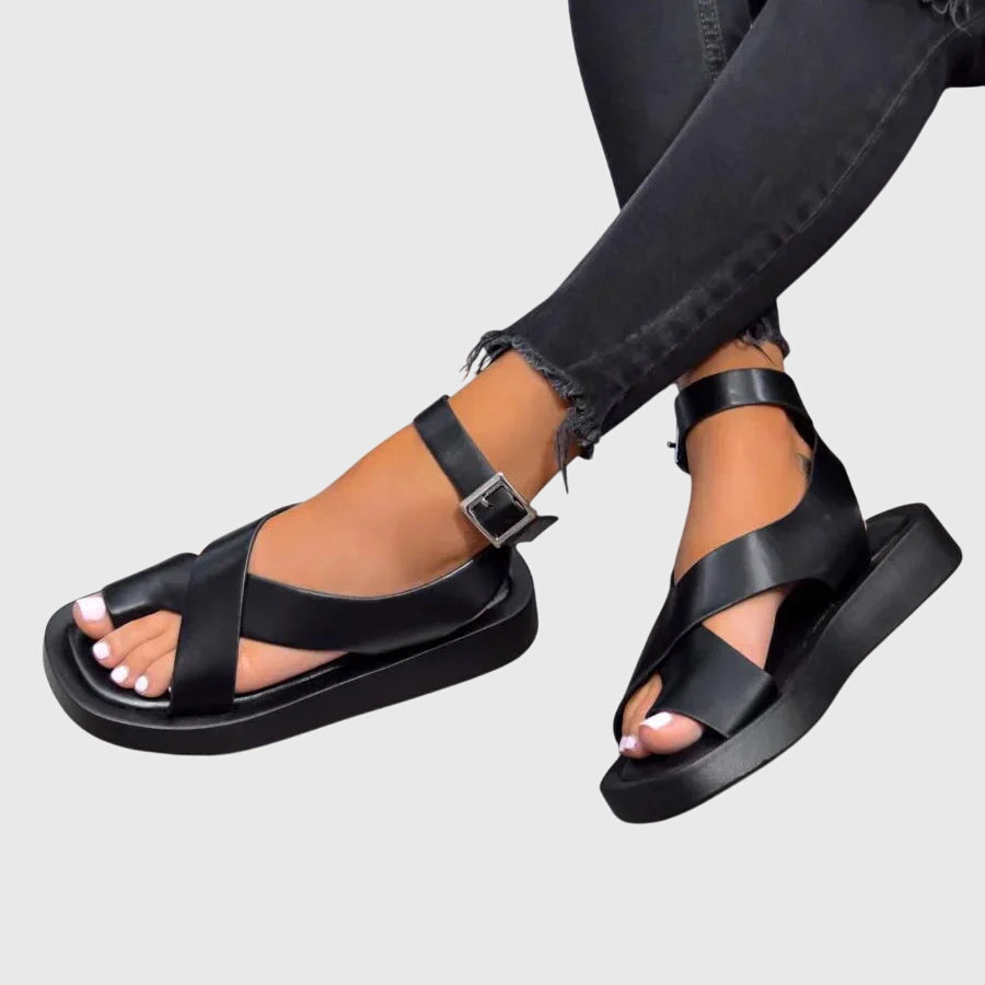 Tess™ | Ortodonttiset Sandalet