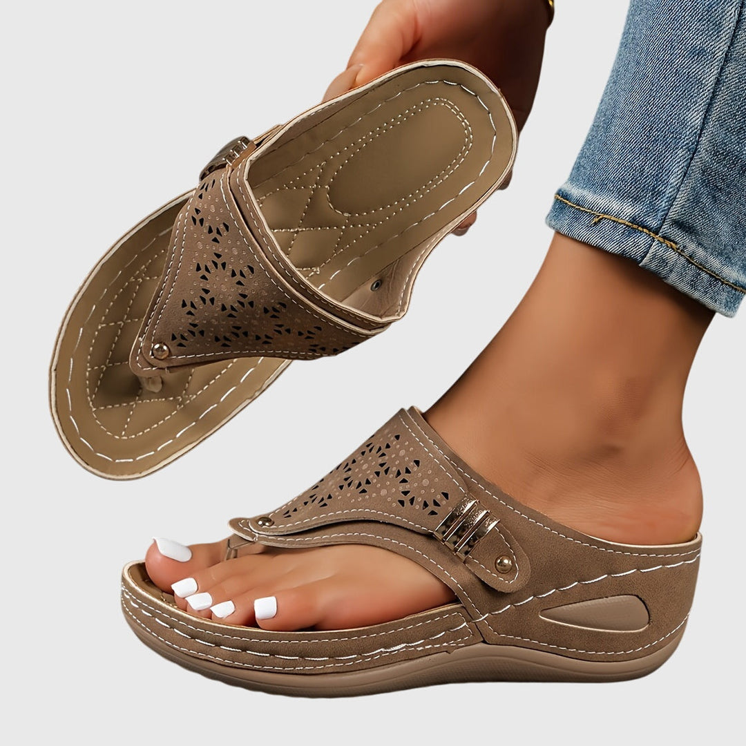 Livia™ | Mukavat Sandalit