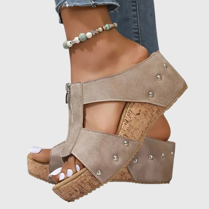 Jazlyn™ | Ortodonttiset Sandalet