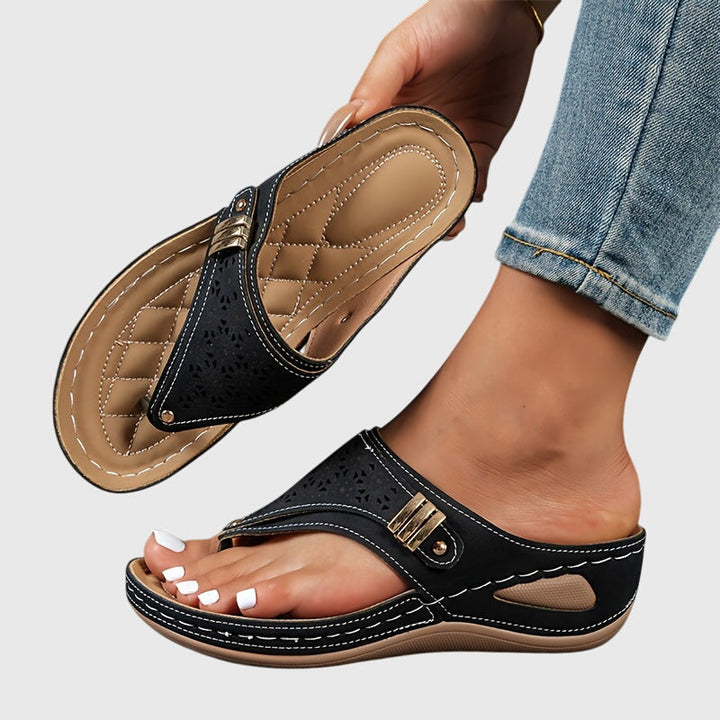 Livia™ | Mukavat Sandalit