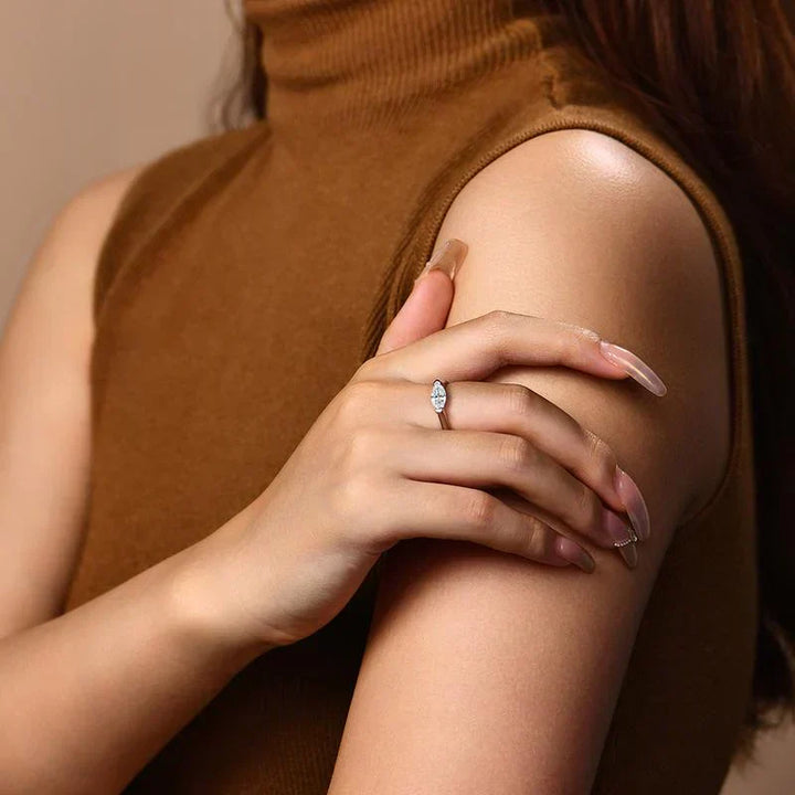 Avanirelle | Timanttisormus 18k Kulta