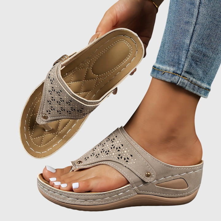 Livia™ | Mukavat Sandalit