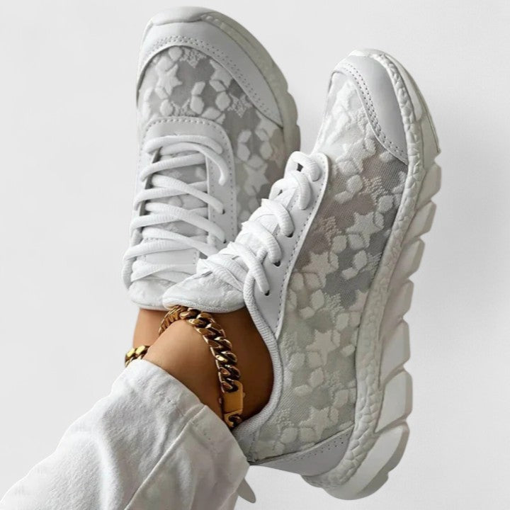 Khalyria | Mukavat Sneakers