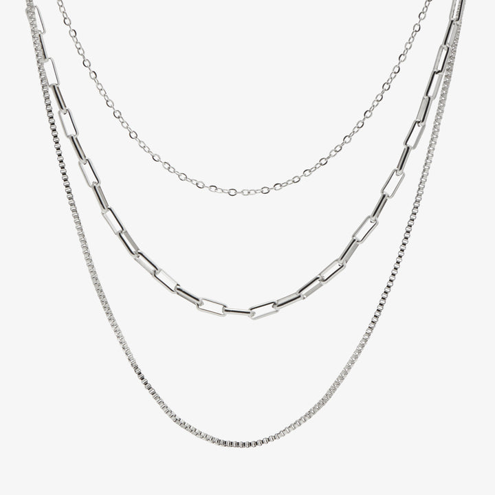 Kolmikerroksinen Choker Kaulaketju