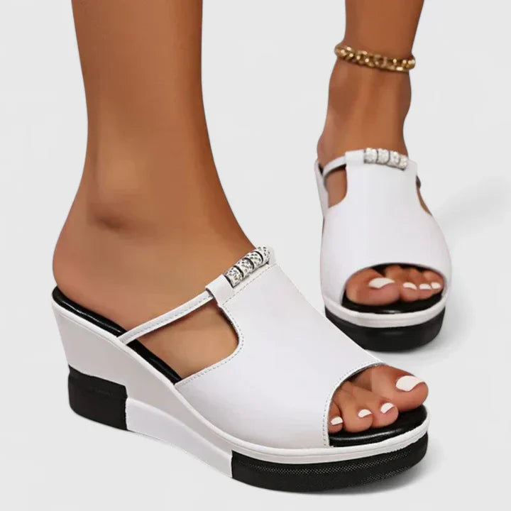 Florine | Ortopediset Sandaler
