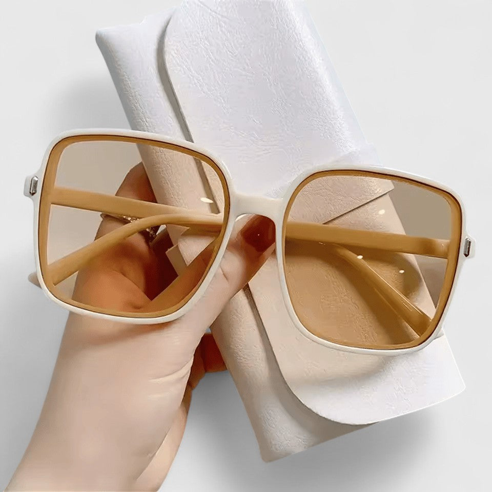 Destinie | Elegantit Aurinkolasit