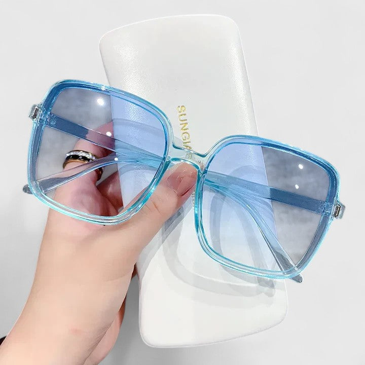 Destinie | Elegantit Aurinkolasit