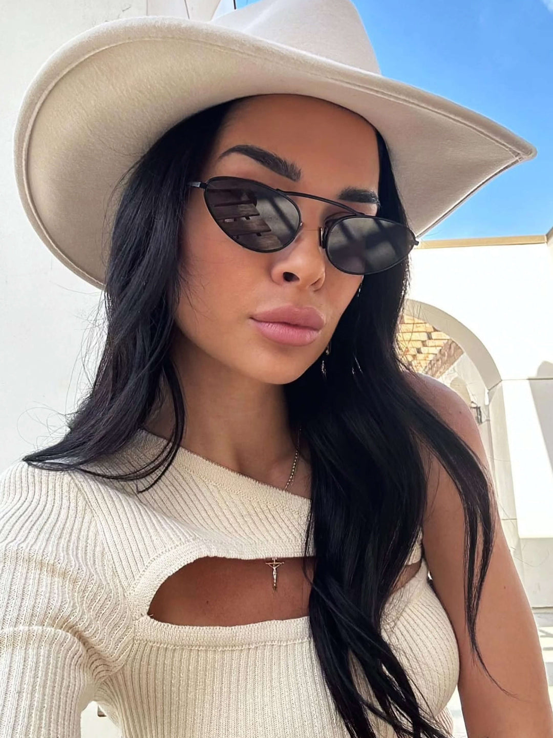 Navaya | Luxe Aurinkolasit