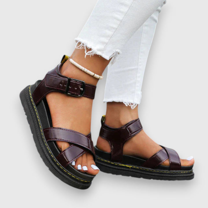 Looretta – Ortopediset Sandaler