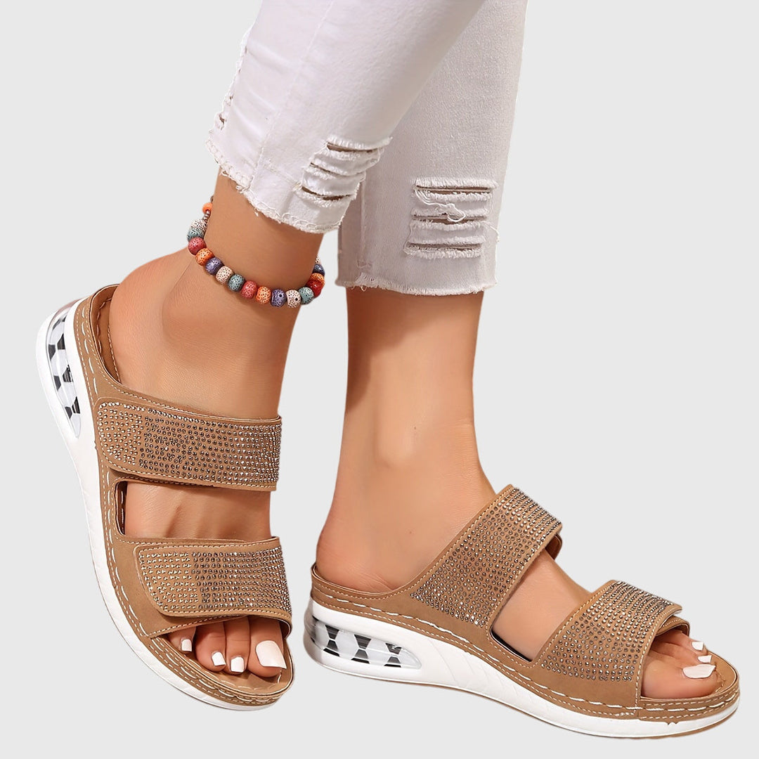 Ensley™ | Ortopedinen Mukavuus Sandali