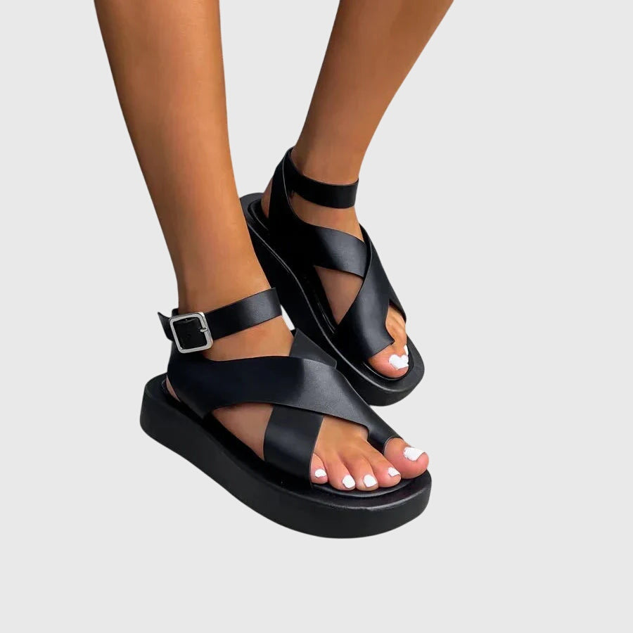 Tess™ | Ortodonttiset Sandalet