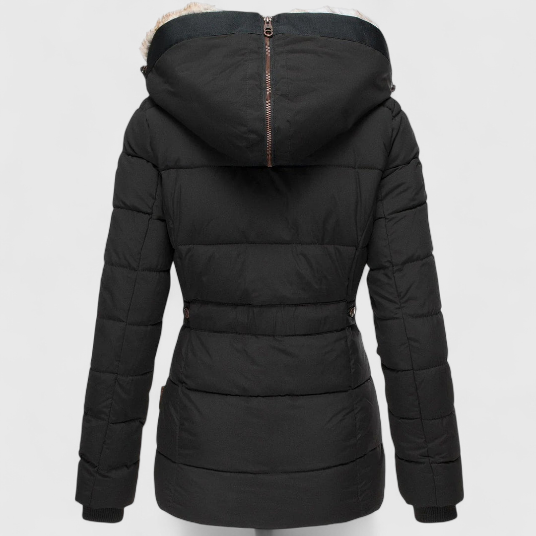 Polly I Puffer-takki hupulla ja slim fit -mallilla