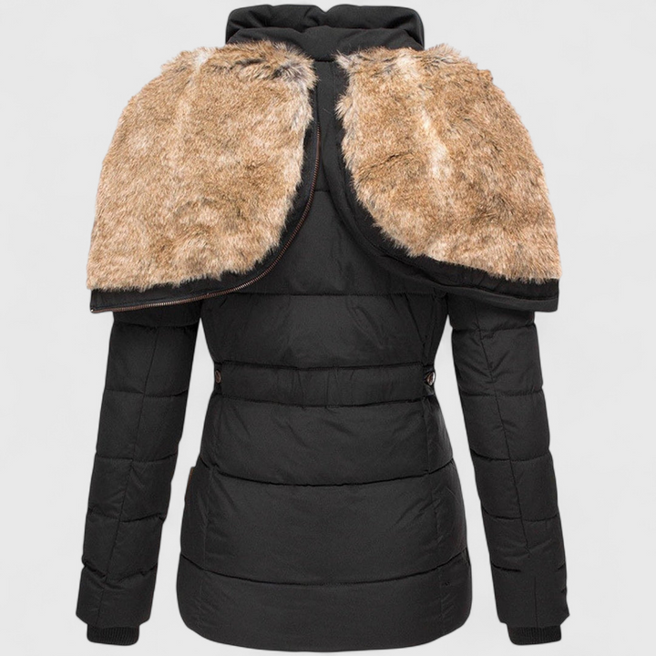 Polly I Puffer-takki hupulla ja slim fit -mallilla