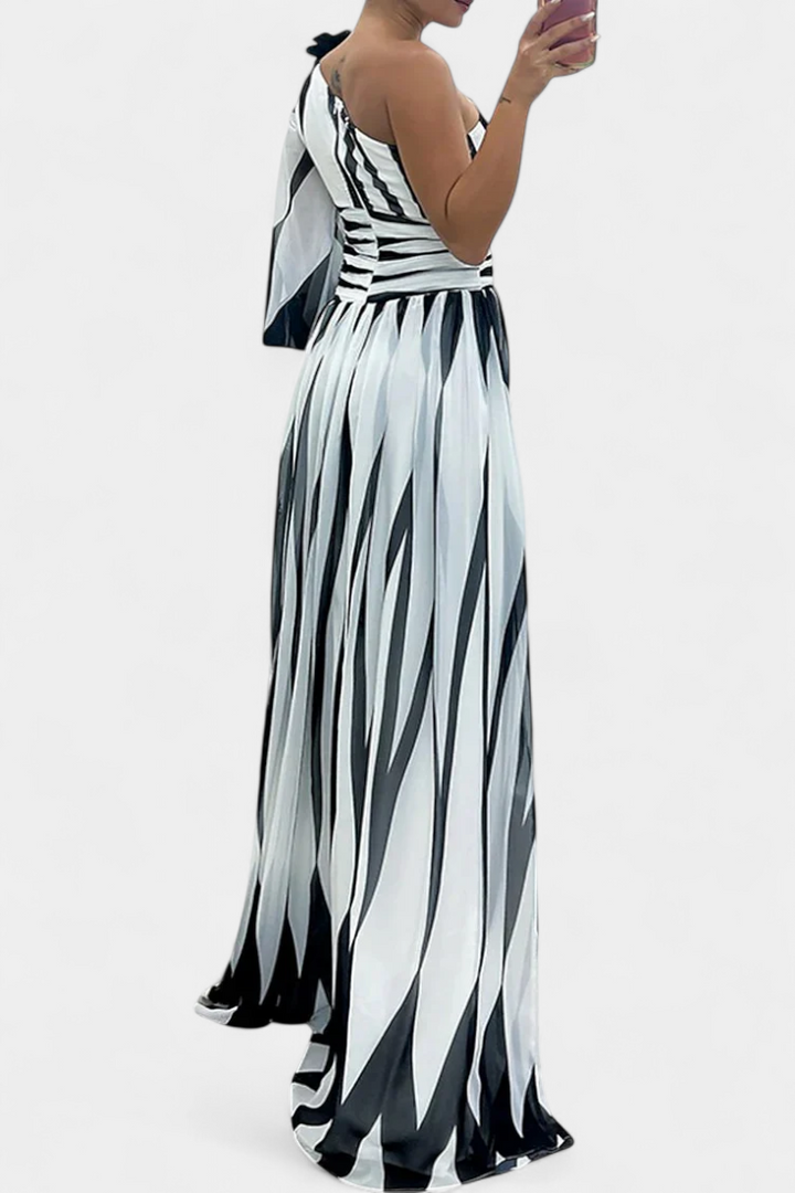 Aubryzah | Sofistikoitu Maxi Mekko