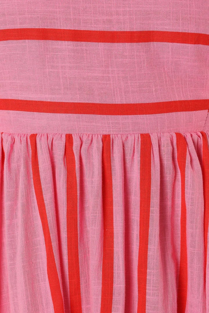 Ilyanthe | Tyylikäs Maxi Mekko